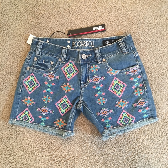 Rock & Roll Cowgirl Pants - ROCK & ROLL DENIM SHORTS NWT SZ 25 LOW RISE